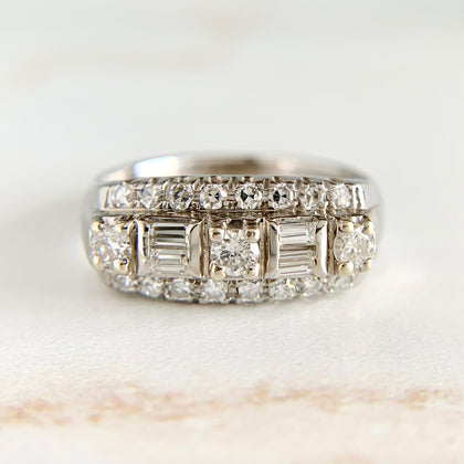 Vintage Round and Baguette Diamond Ring 14k