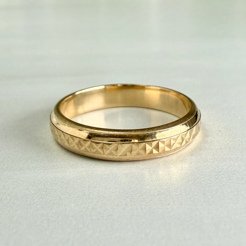 Yellow Gold Pattern Band 14k